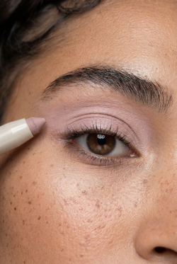 Стойкие тени-карандаш для век LONG LASTING EYESHADOW STICK