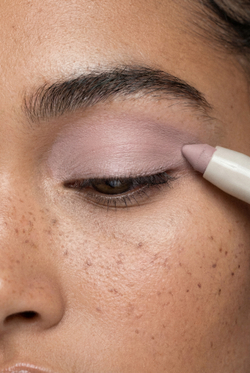 Стойкие тени-карандаш для век LONG LASTING EYESHADOW STICK
