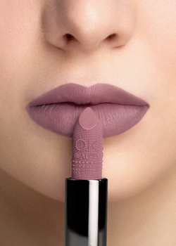 Увлажняющая стойкая матовая помада OK BEAUTY LONG LASTING SILK MATTE LIPSTICK