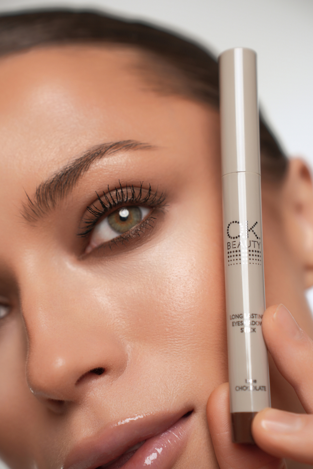 Стойкие тени-карандаш для век LONG LASTING EYESHADOW STICK