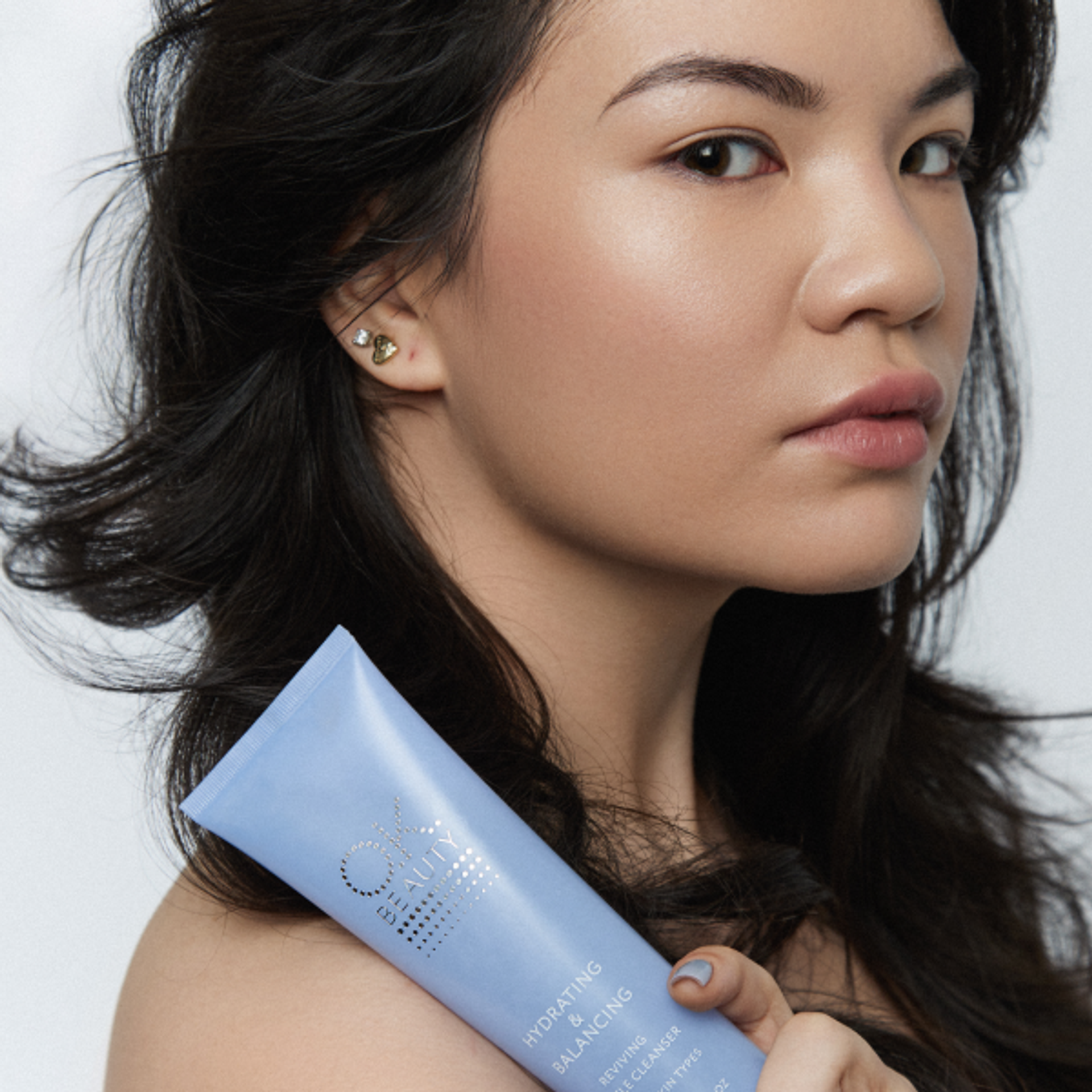 Зимний уход за лицом: как сохранить кожу здоровой и красивой в холода