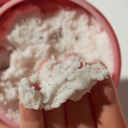 Увлажняющий и разглаживающий скраб для тела OK BEAUTY SMOOTH & CARE OIL BODY SCRUB