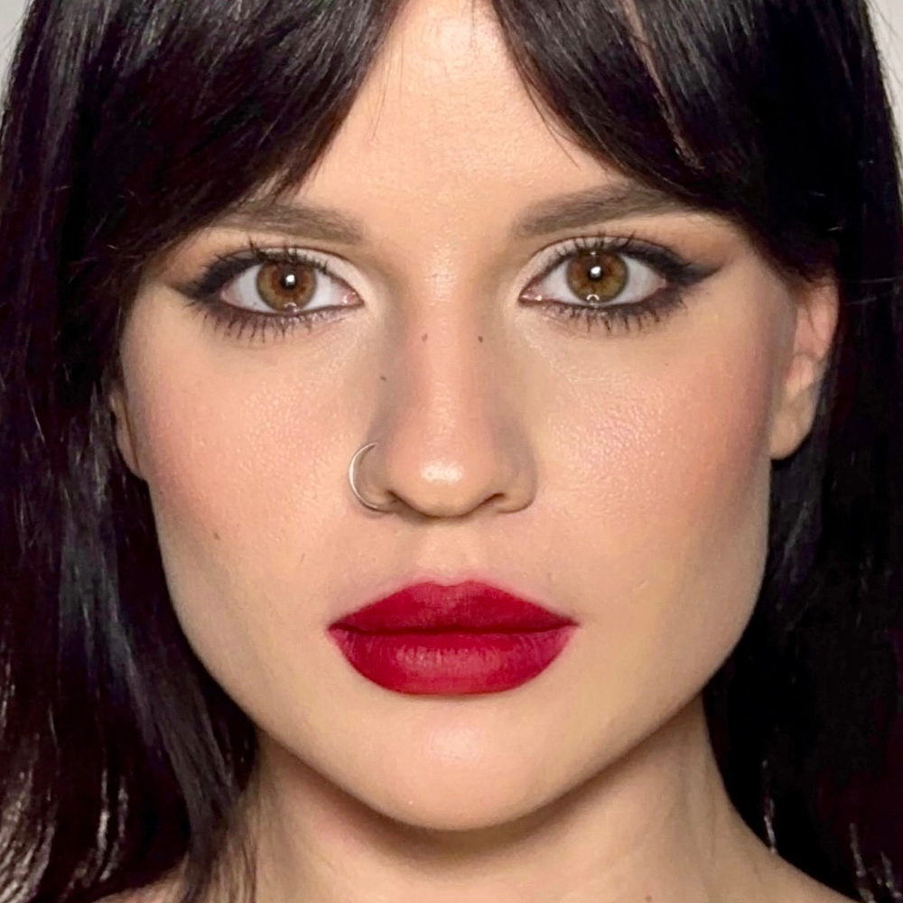 Стойкий карандаш для губ OK BEAUTY COLOR SALUTE SLIDE & STAY в оттенке ROYAL