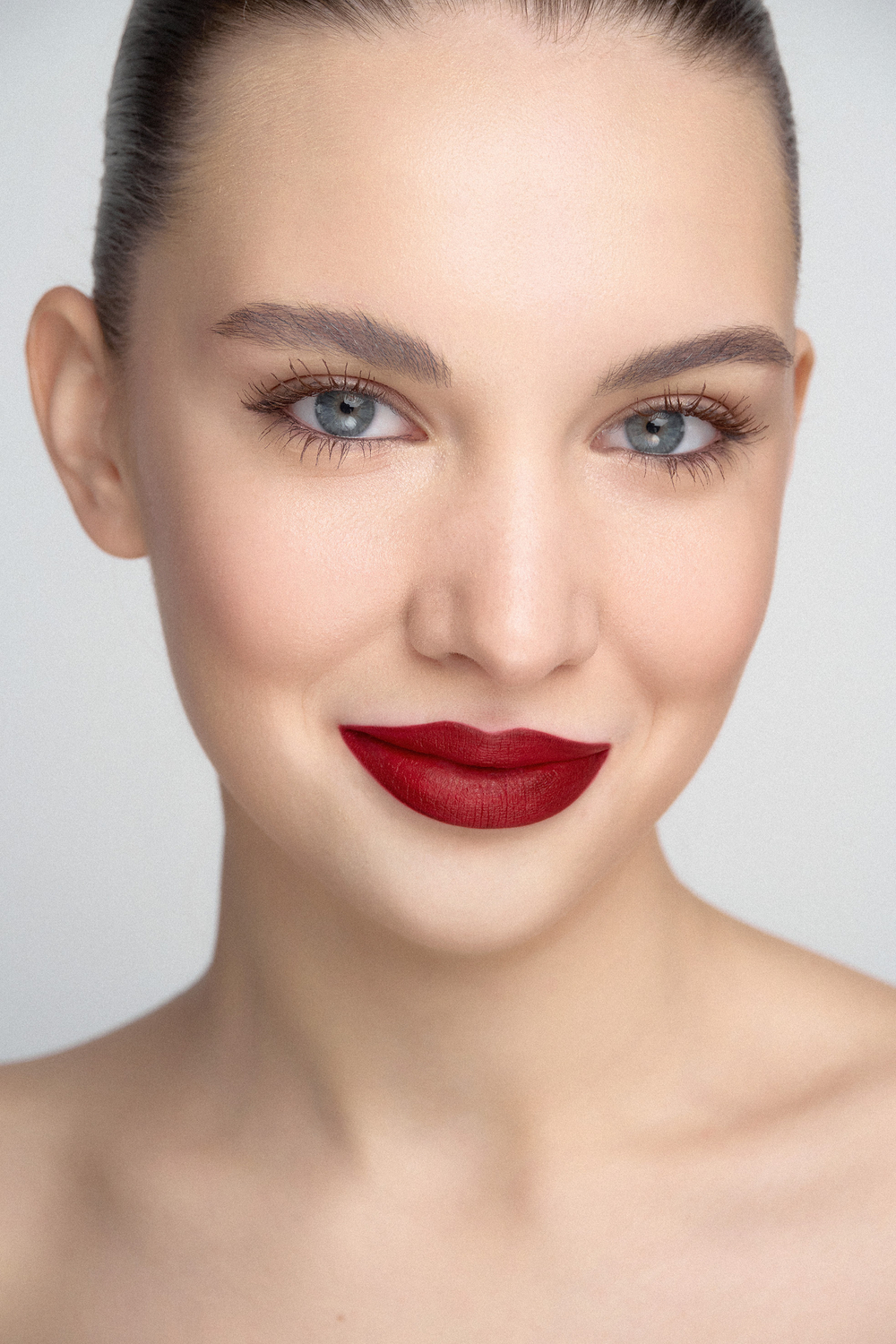 Увлажняющая стойкая матовая помада OK BEAUTY LONG LASTING SILK MATTE LIPSTICK