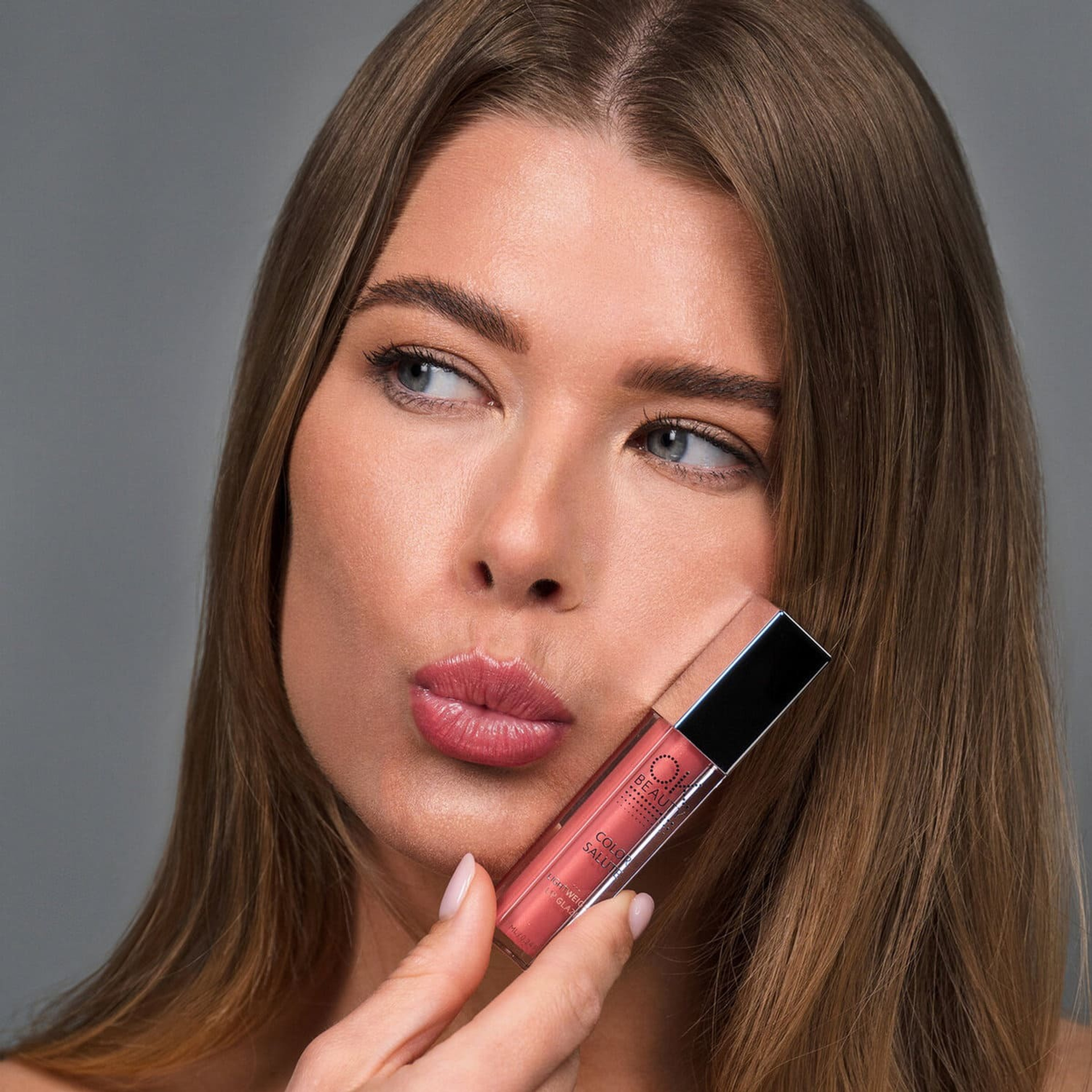 Блеск-глазурь для губ OK Beauty Color Salute: впечатления из первых уст
