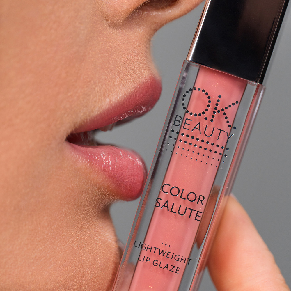 Блеск-глазурь для губ OK BEAUTY COLOR SALUTE LIGHT WEIGHT в оттенке DATE