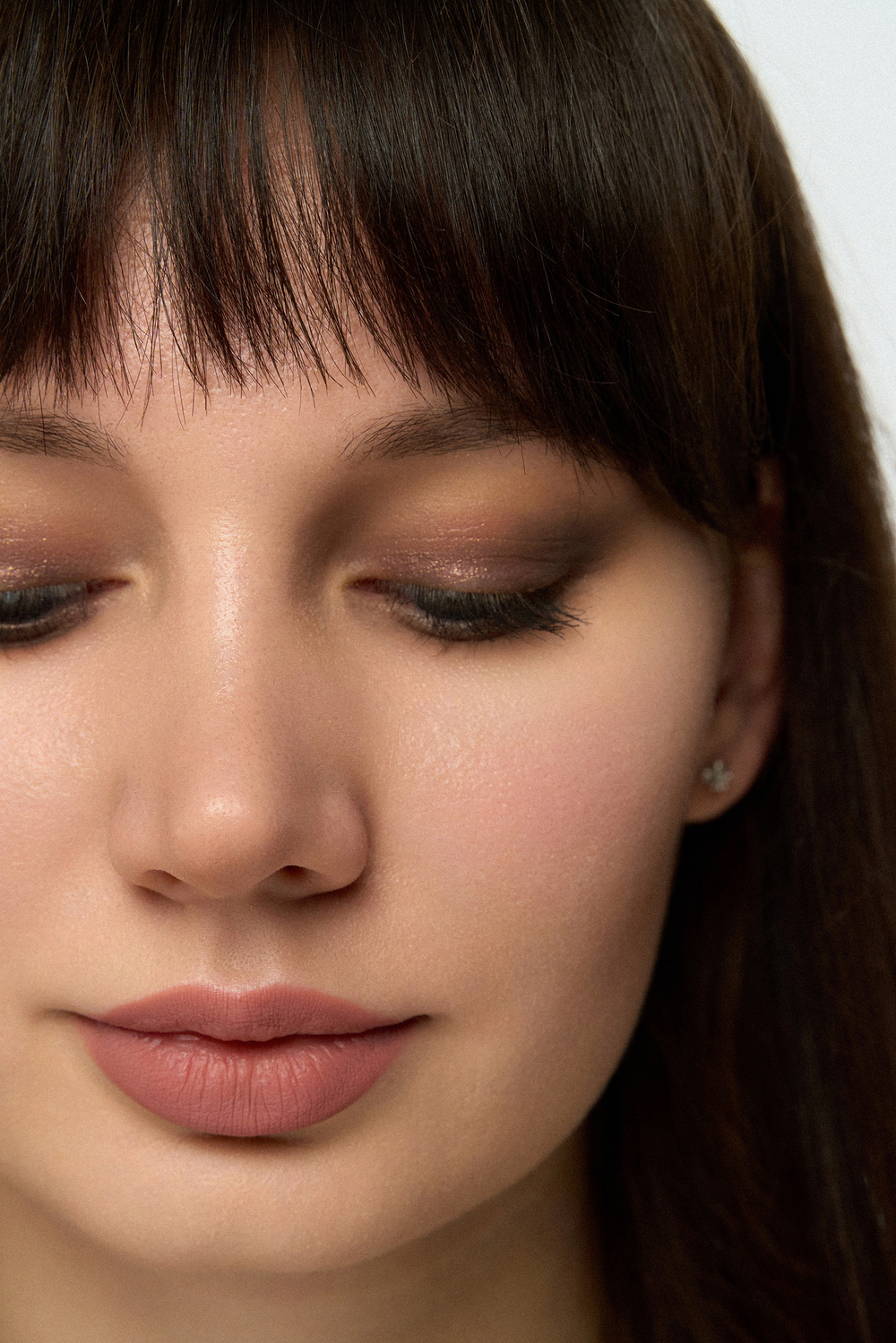 Стойкие тени-карандаш для век OK BEAUTY/ OK BEAUTY LONG LASTING EYESHADOW STICK в оттенке HALO