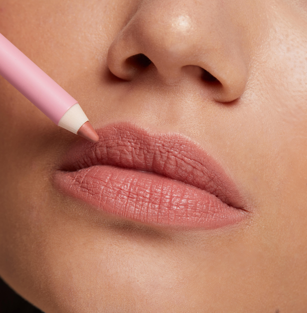 Стойкий карандаш для губ OK BEAUTY COLOR SALUTE SLIDE & STAY