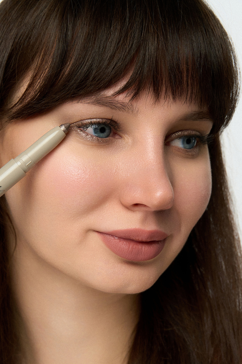 Стойкие тени-карандаш для век OK BEAUTY/ OK BEAUTY LONG LASTING EYESHADOW STICK в оттенке HAZE